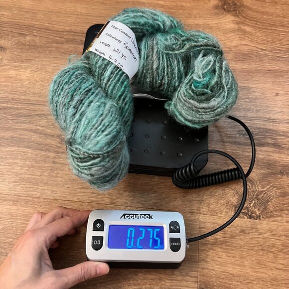 Coopworth Wool Hand-Spun Hand Dyed Fiber Yarn Teal - Picture 7 of 7